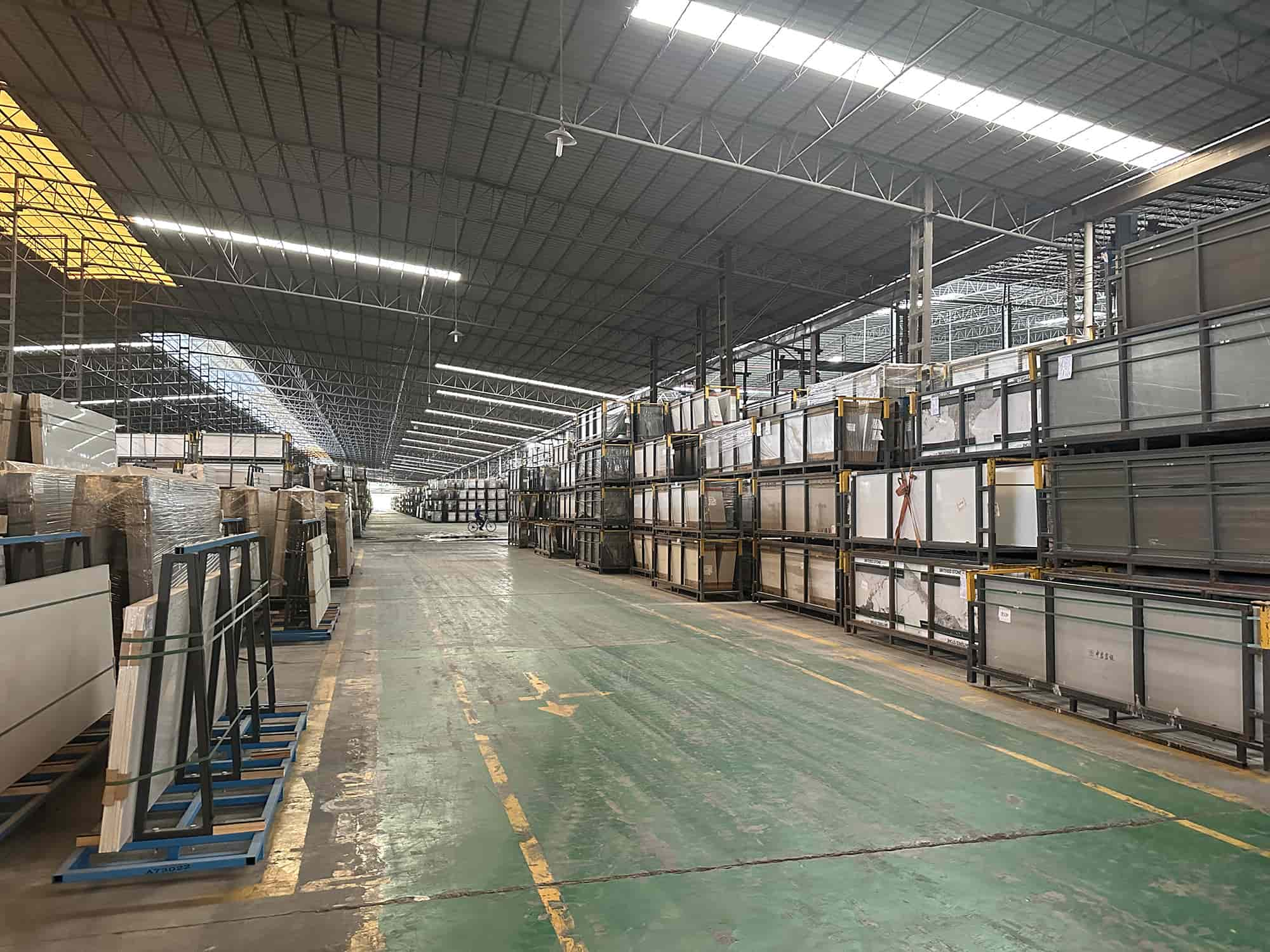  Ceramic tile factory product warehouse