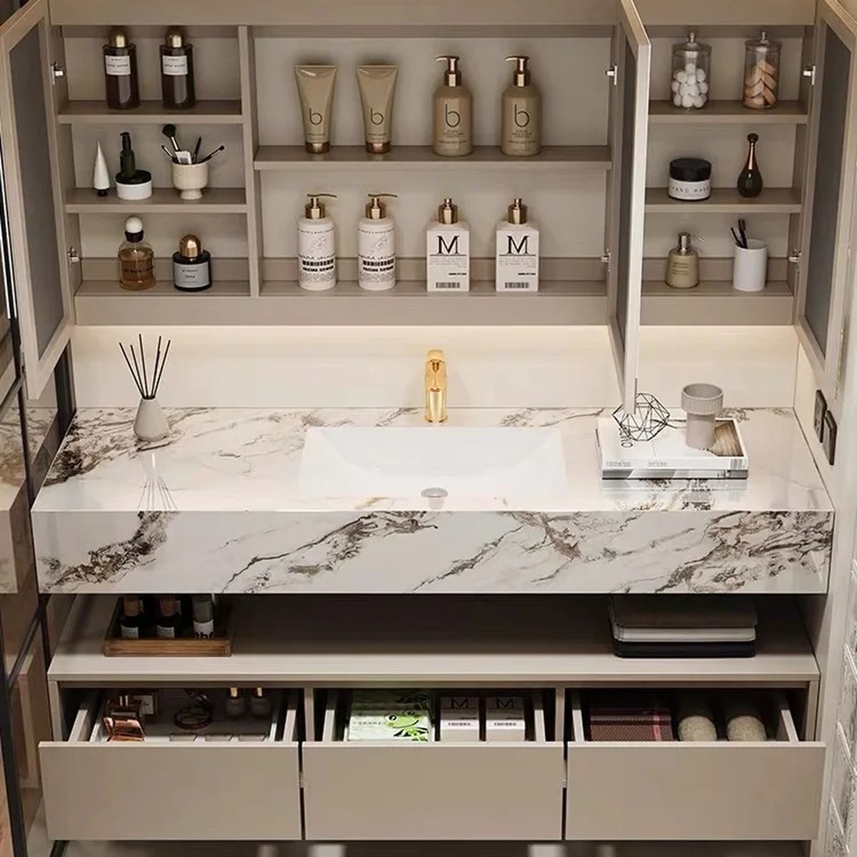 Armoire de toilette